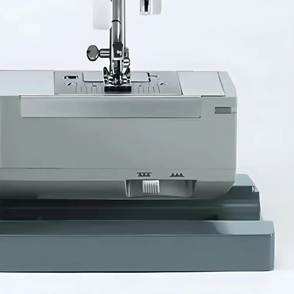 106922-5 MAQUINA DE COSER SINGER S-4423 TRABAJO CONT. 25 OP. HD (3233